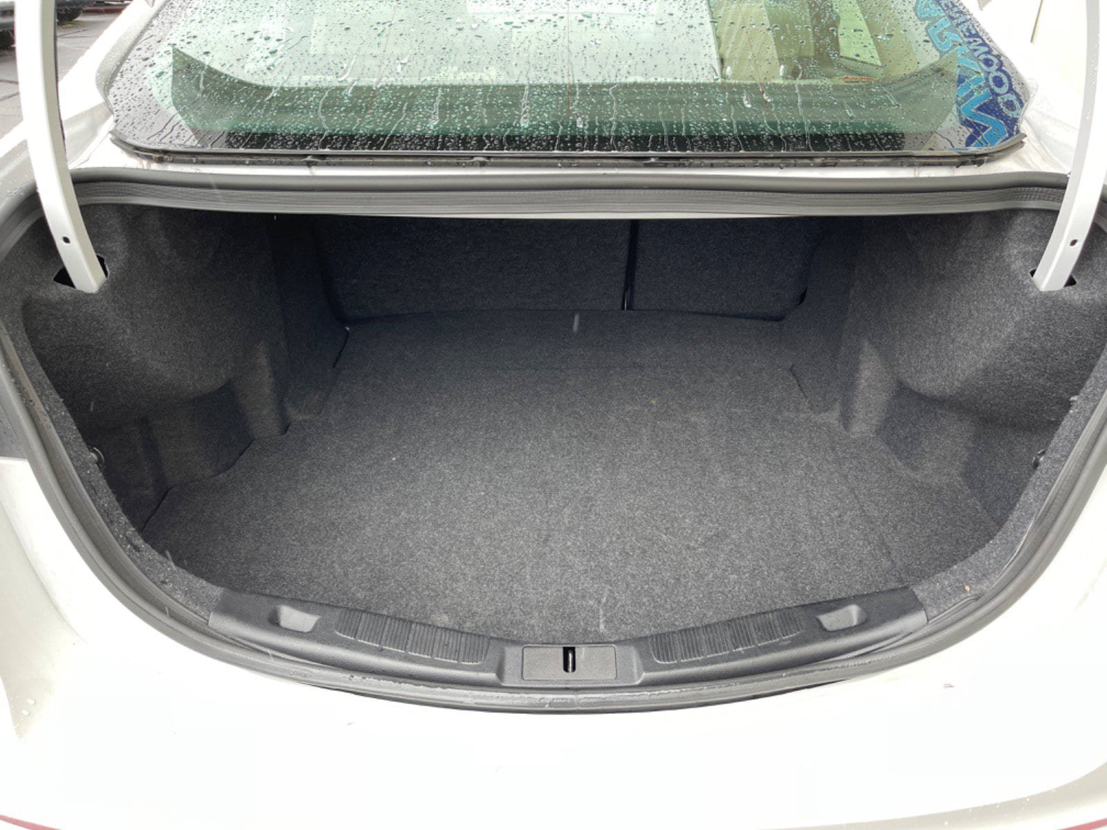 Used 2020 Ford Fusion S FWD image 10