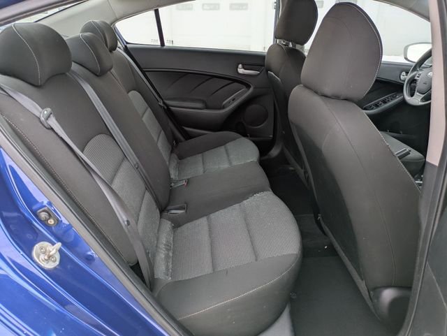 Used 2017 Kia Forte LX image 19