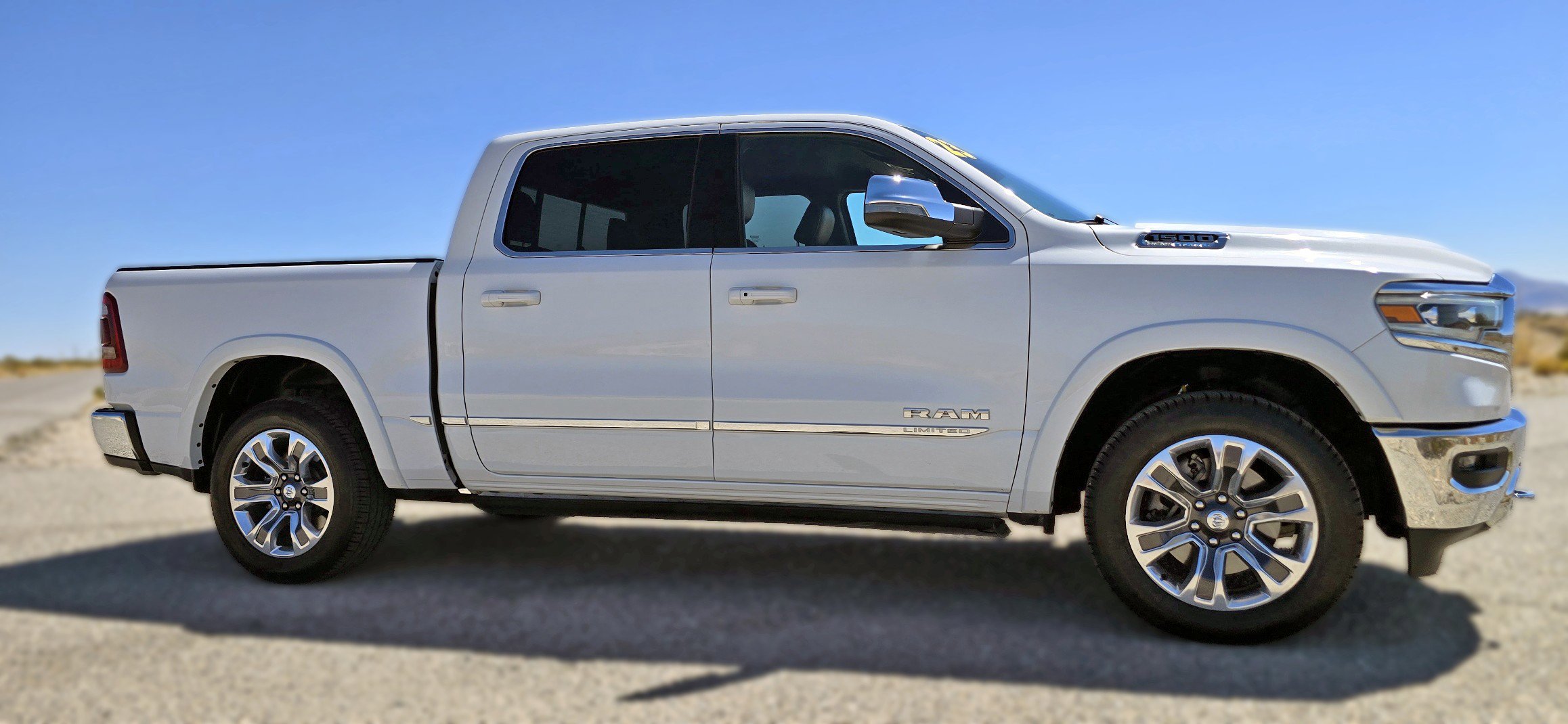 Used 2023 RAM 1500 Limited image 3