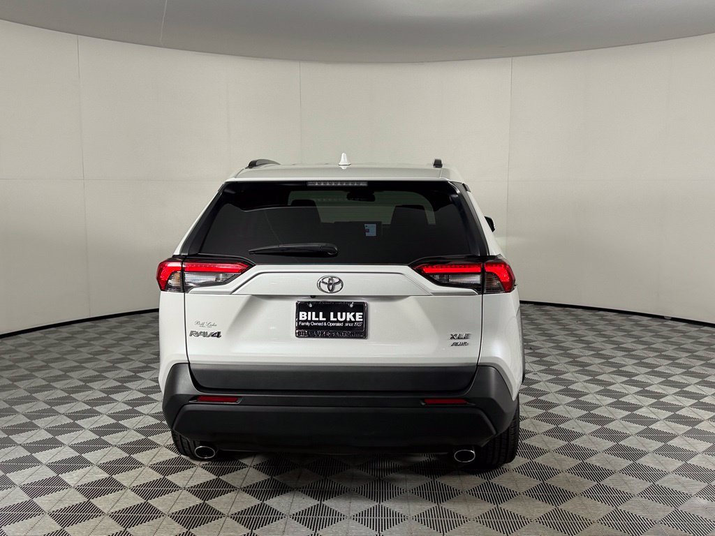 Used 2024 Toyota RAV4 XLE Premium AWD/4WD image 8