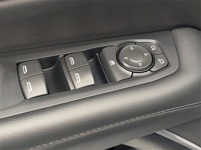 Certified 2025 Chevrolet Suburban Z71 image 12