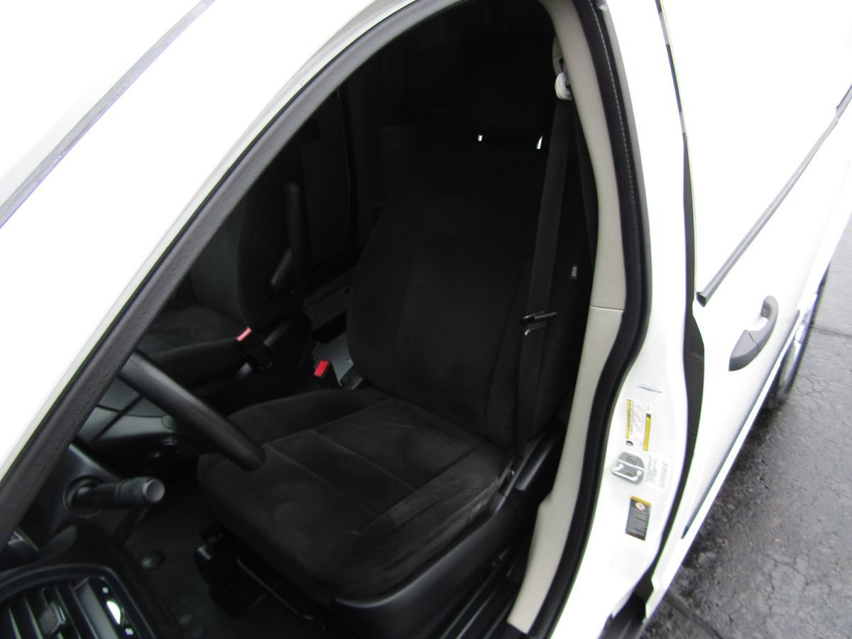 Used 2013 RAM C/V Tradesman FWD image 21