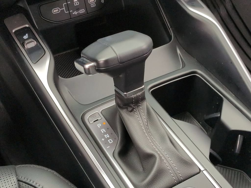 Certified 2025 Kia Sorento EX w/ Panoramic Sunroof Package FWD image 16