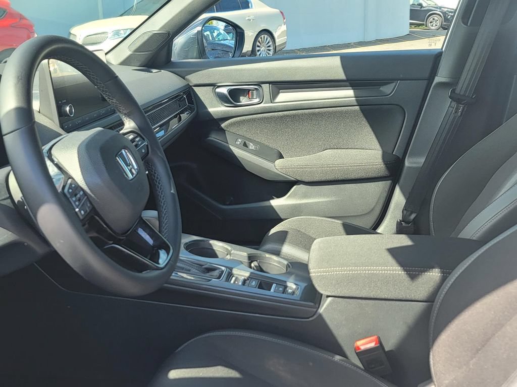 Used 2024 Honda Civic Sport image 13