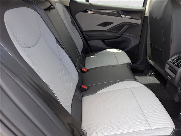 New 2026 Volkswagen Tiguan SE image 29