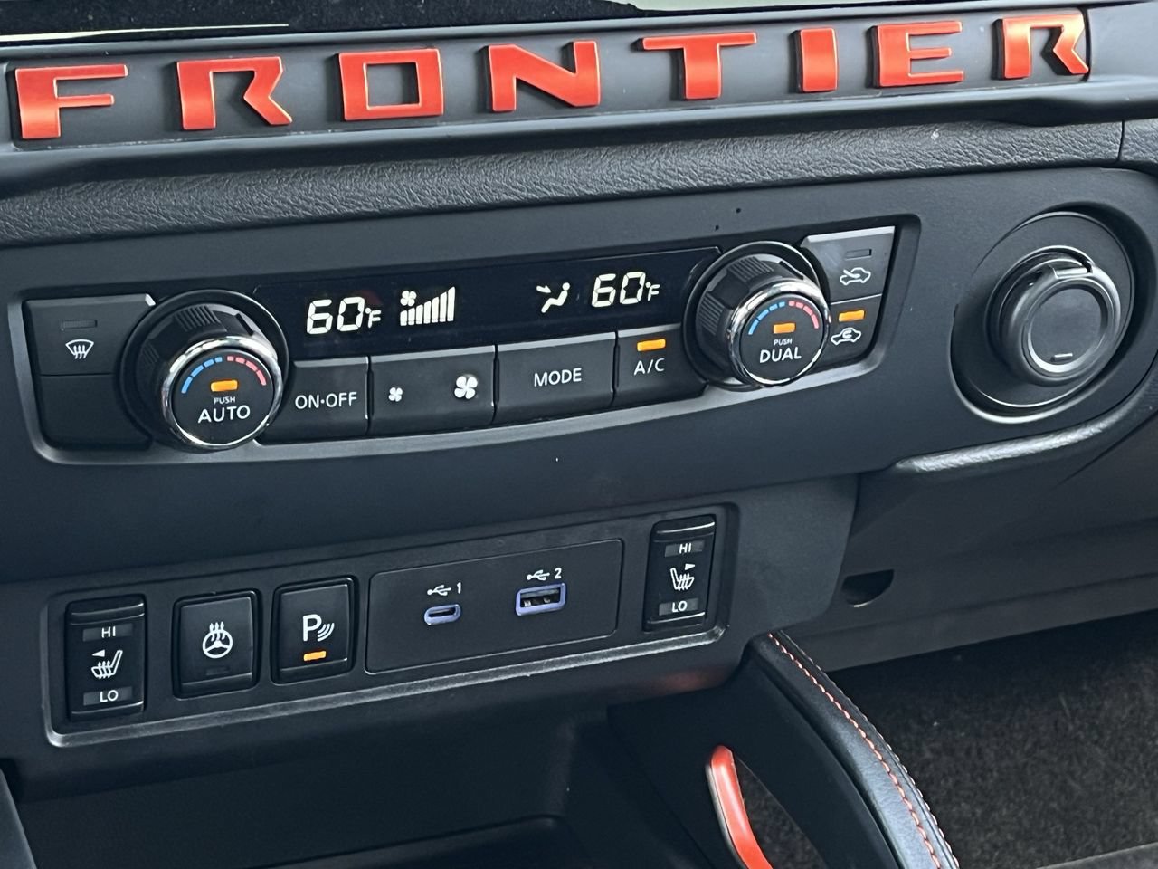 Used 2026 Nissan Frontier PRO-4X AWD/4WD image 18