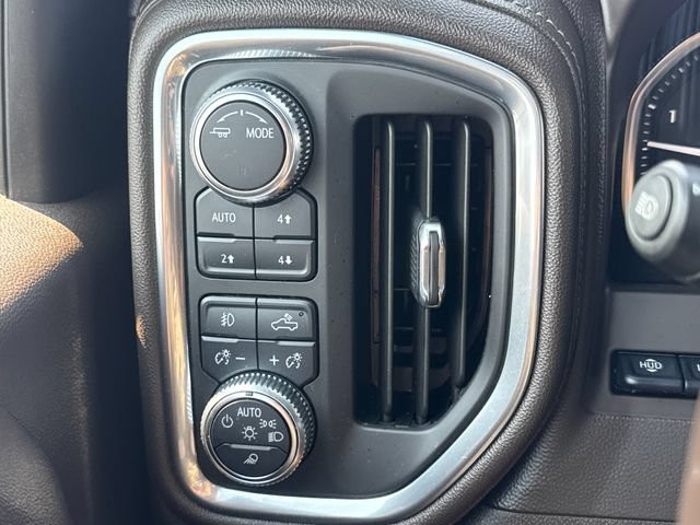 Used 2021 GMC Sierra 2500 Denali w/ Denali Ultimate Package AWD/4WD image 33