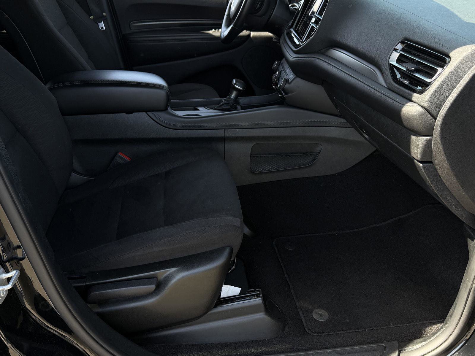 Used 2024 Dodge Durango SXT w/ SXT Blacktop Group image 21