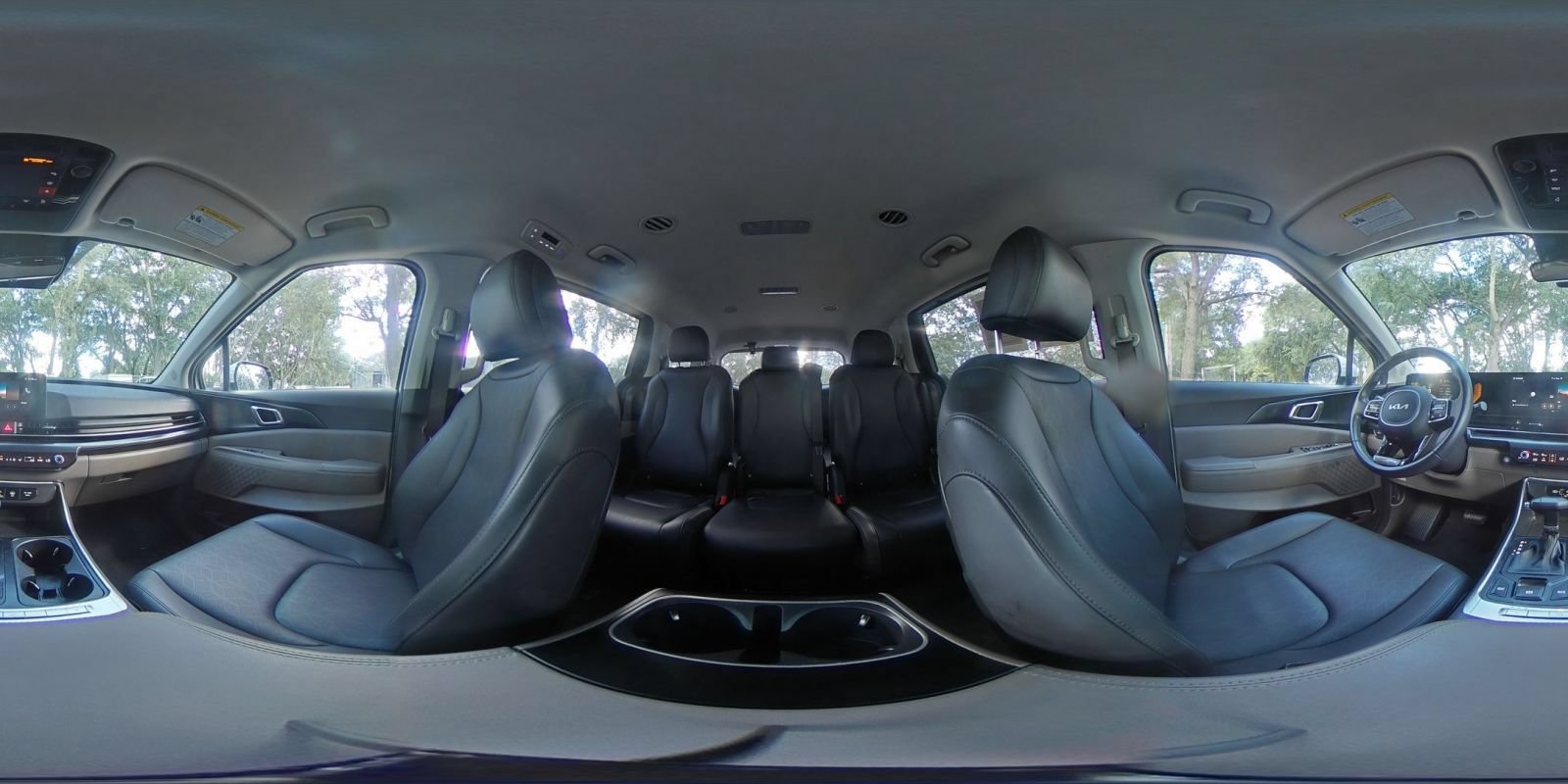 Used 2026 Kia Carnival FWD image 44