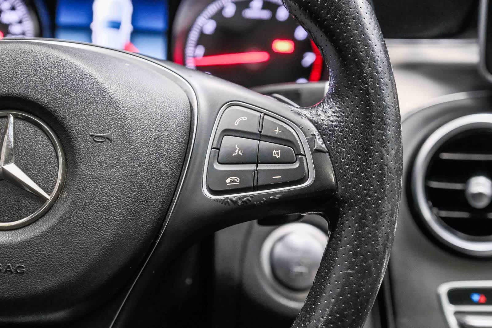 Used 2018 Mercedes-Benz C 300 Sedan image 21