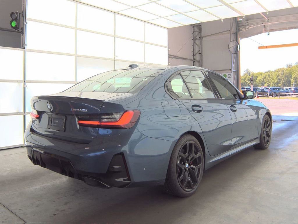 Used 2025 BMW M340i xDrive AWD/4WD image 6