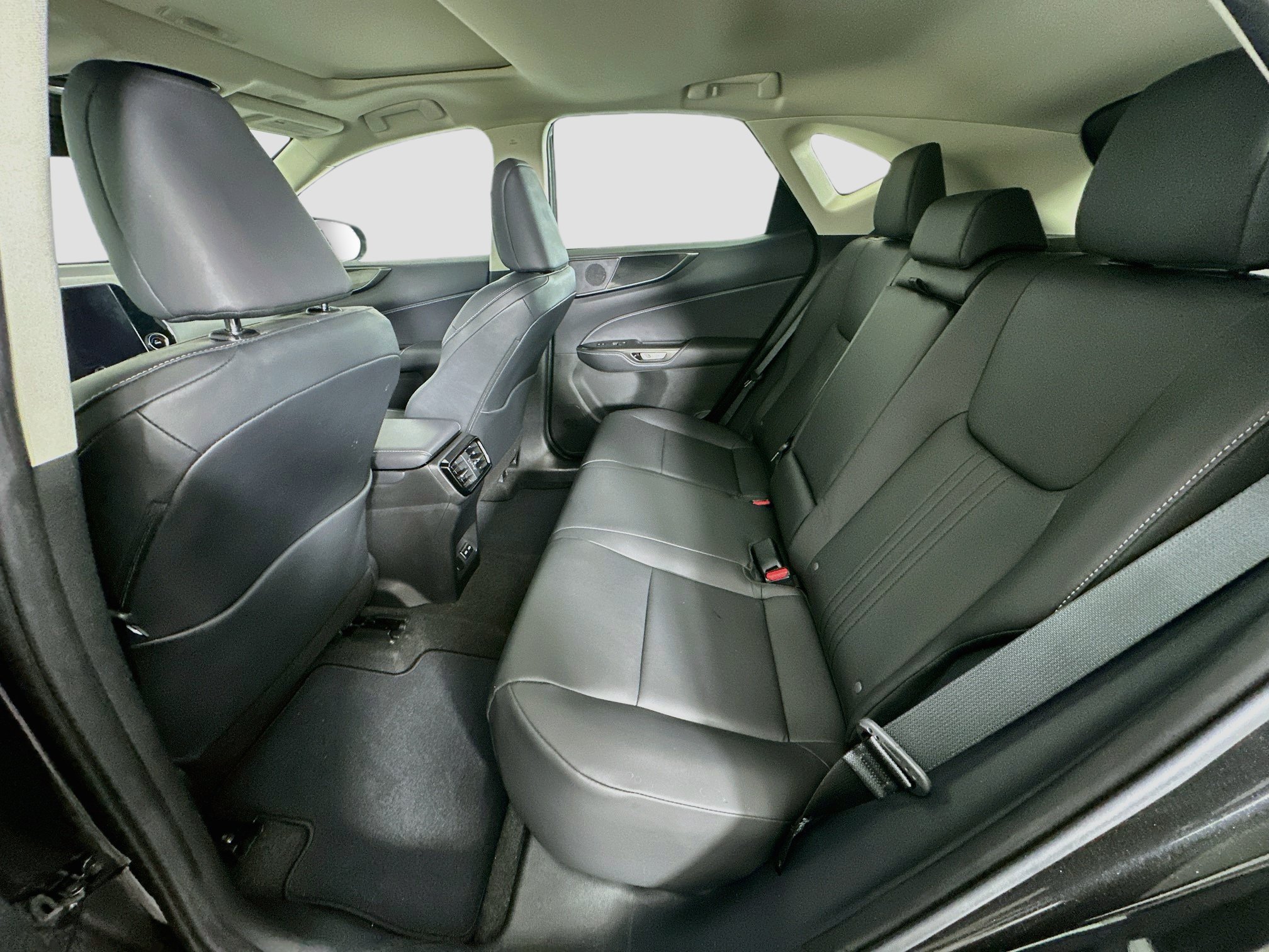 Used 2024 Lexus NX 350 AWD w/ Cold Area Package image 28