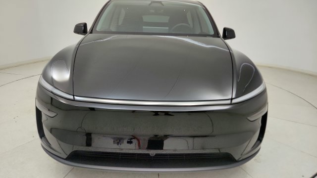 Used 2026 Tesla Model Y 2WD image 24
