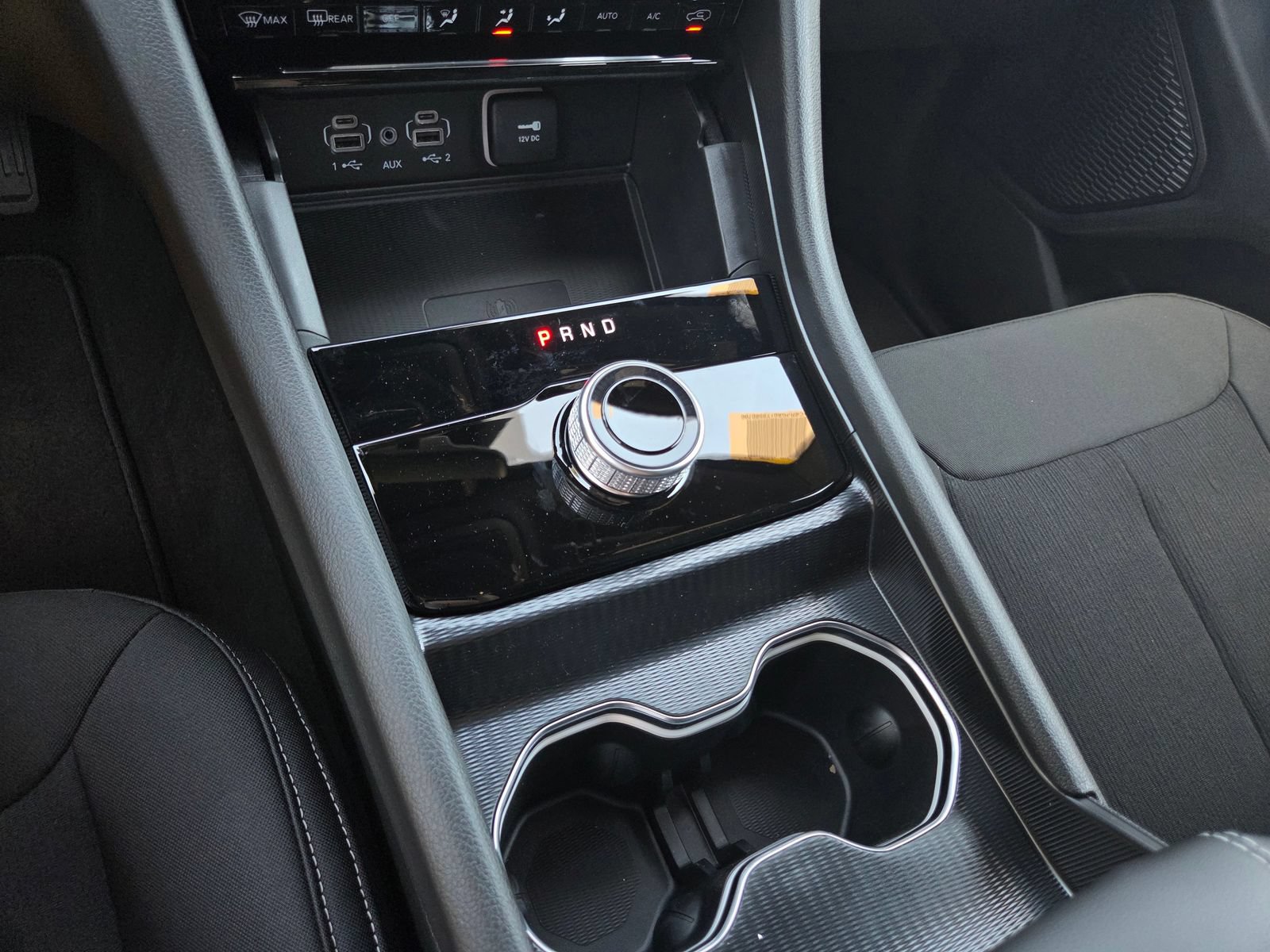 New 2026 Jeep Grand Cherokee Laredo X RWD image 9