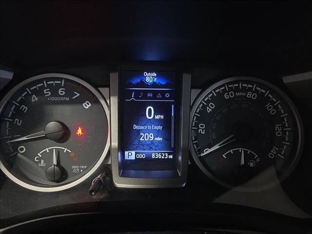 Used 2017 Toyota Tacoma SR5 w/ Tow Package AWD/4WD image 10