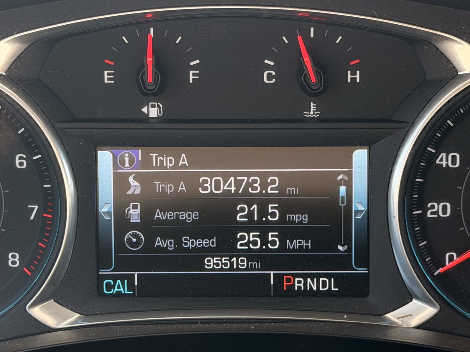 Used 2019 Chevrolet Traverse LT FWD image 22