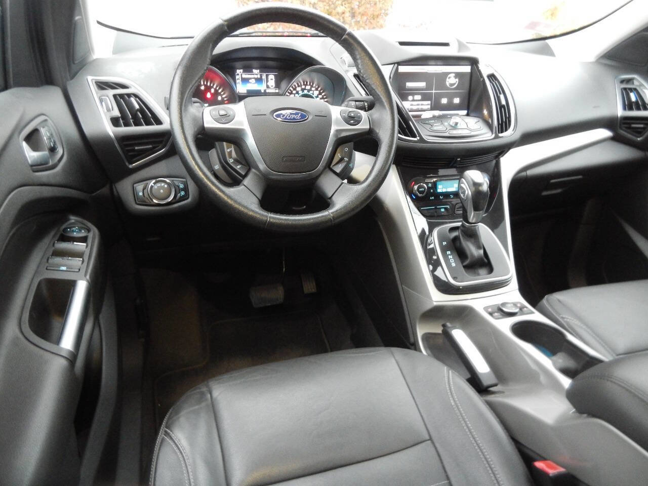Used 2013 Ford Escape SEL image 29