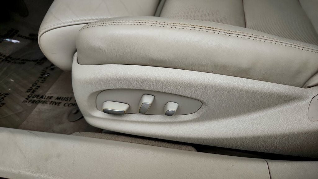 Used 2013 Cadillac XTS Luxury FWD image 12