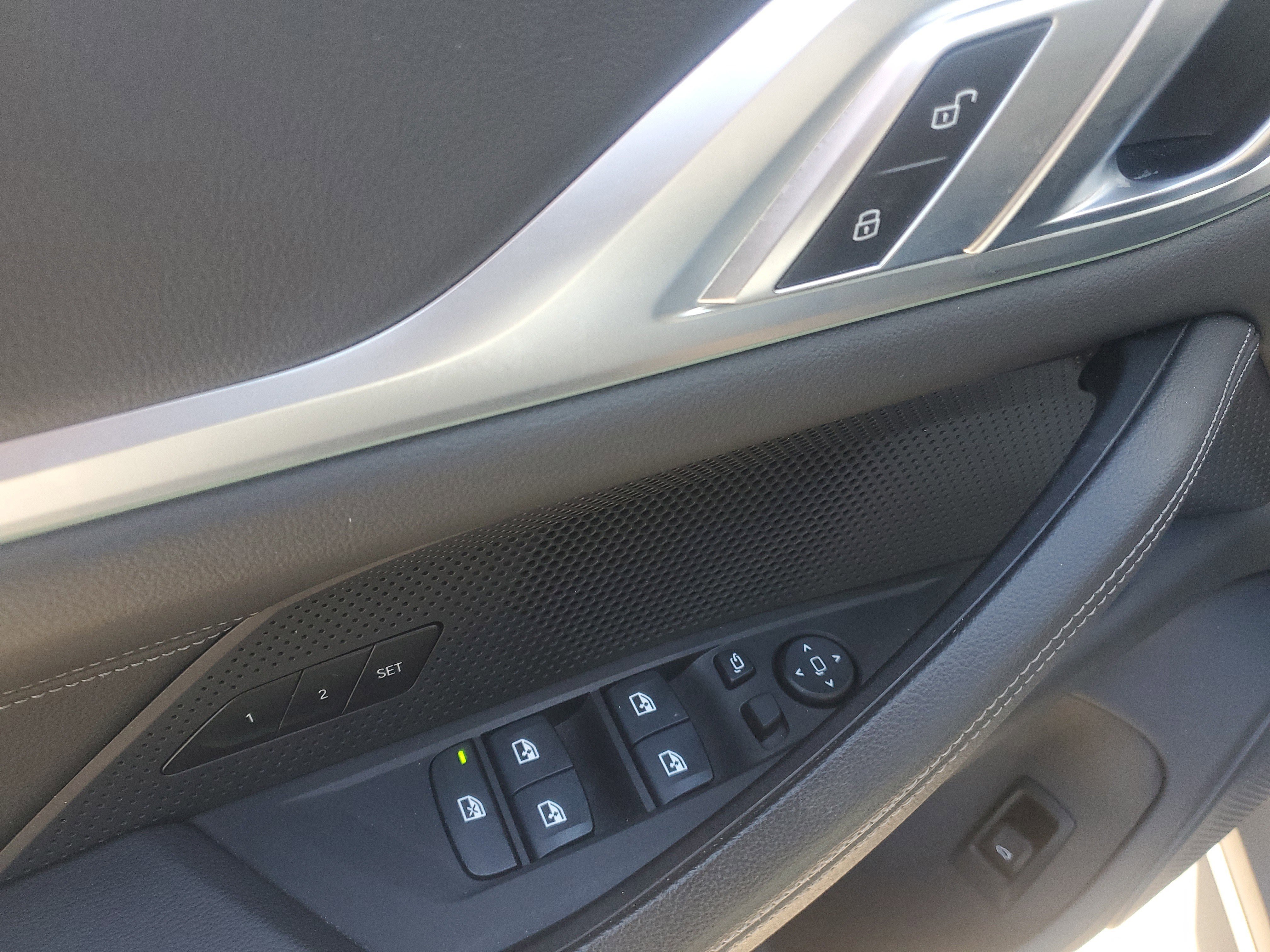 Used 2024 BMW i4 eDrive35 w/ Convenience Package image 11