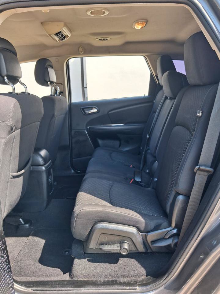Used 2012 Dodge Journey American Value Package w/ Flexible Seating Group FWD image 11
