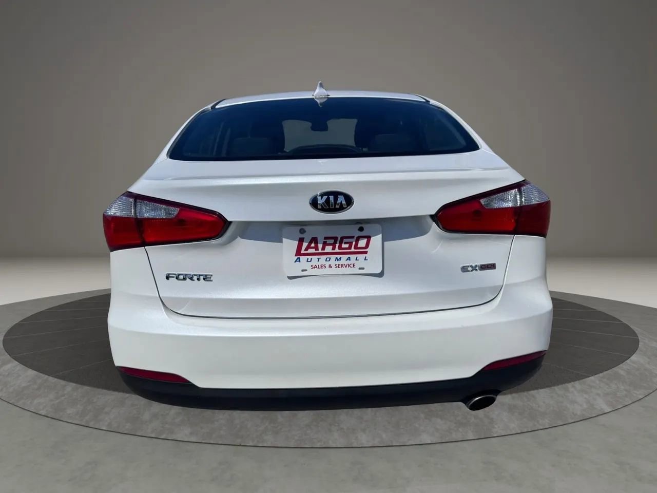 Used 2015 Kia Forte EX FWD image 7