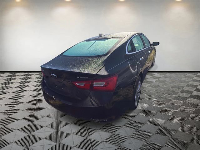 Used 2018 Chevrolet Malibu Premier w/ Driver Confidence Package FWD image 7