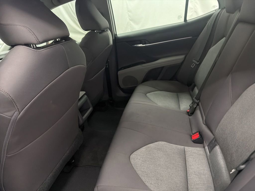 Used 2020 Toyota Camry LE w/ Convenience Package FWD image 21