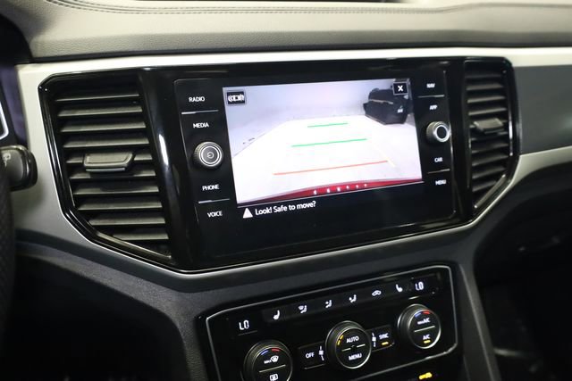 Used 2023 Volkswagen Atlas Cross Sport SEL R-Line image 22