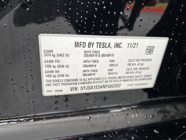 Used 2022 Tesla Model S image 33
