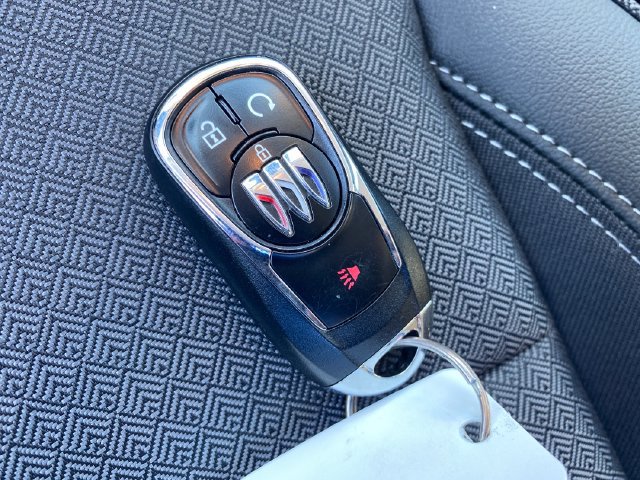 Used 2025 Buick Encore GX Preferred FWD image 23