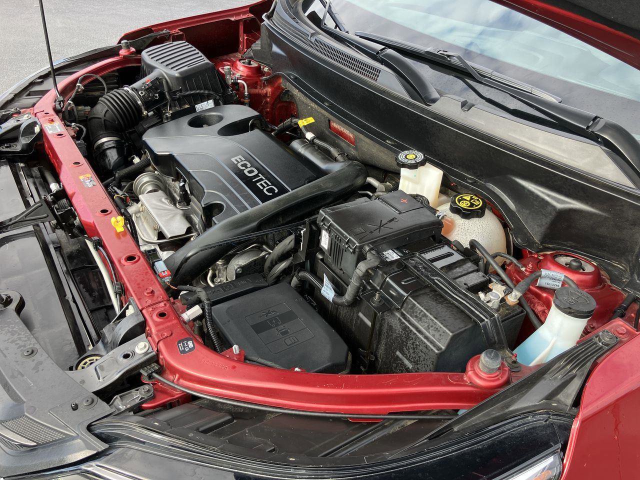 Used 2020 Chevrolet Equinox LT image 32