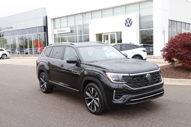 Used 2026 Volkswagen Atlas SEL Premium R-Line AWD/4WD image 1
