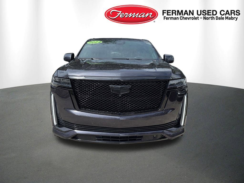 Used 2024 Cadillac Escalade Sport Platinum w/ LPO, ONYX Package AWD/4WD image 11
