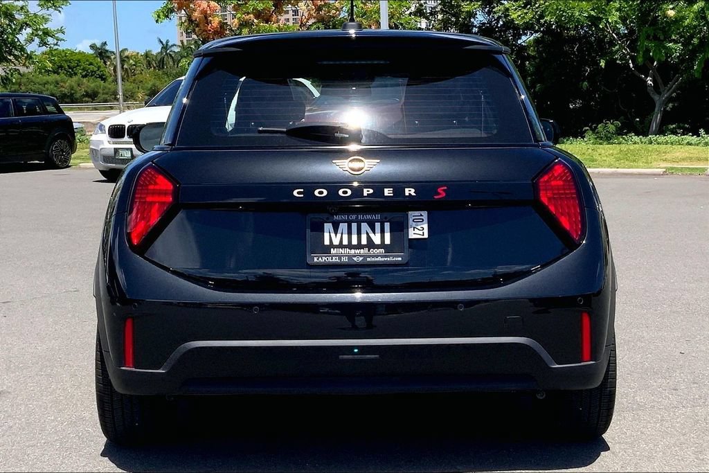 Certified 2026 MINI Cooper S FWD image 5