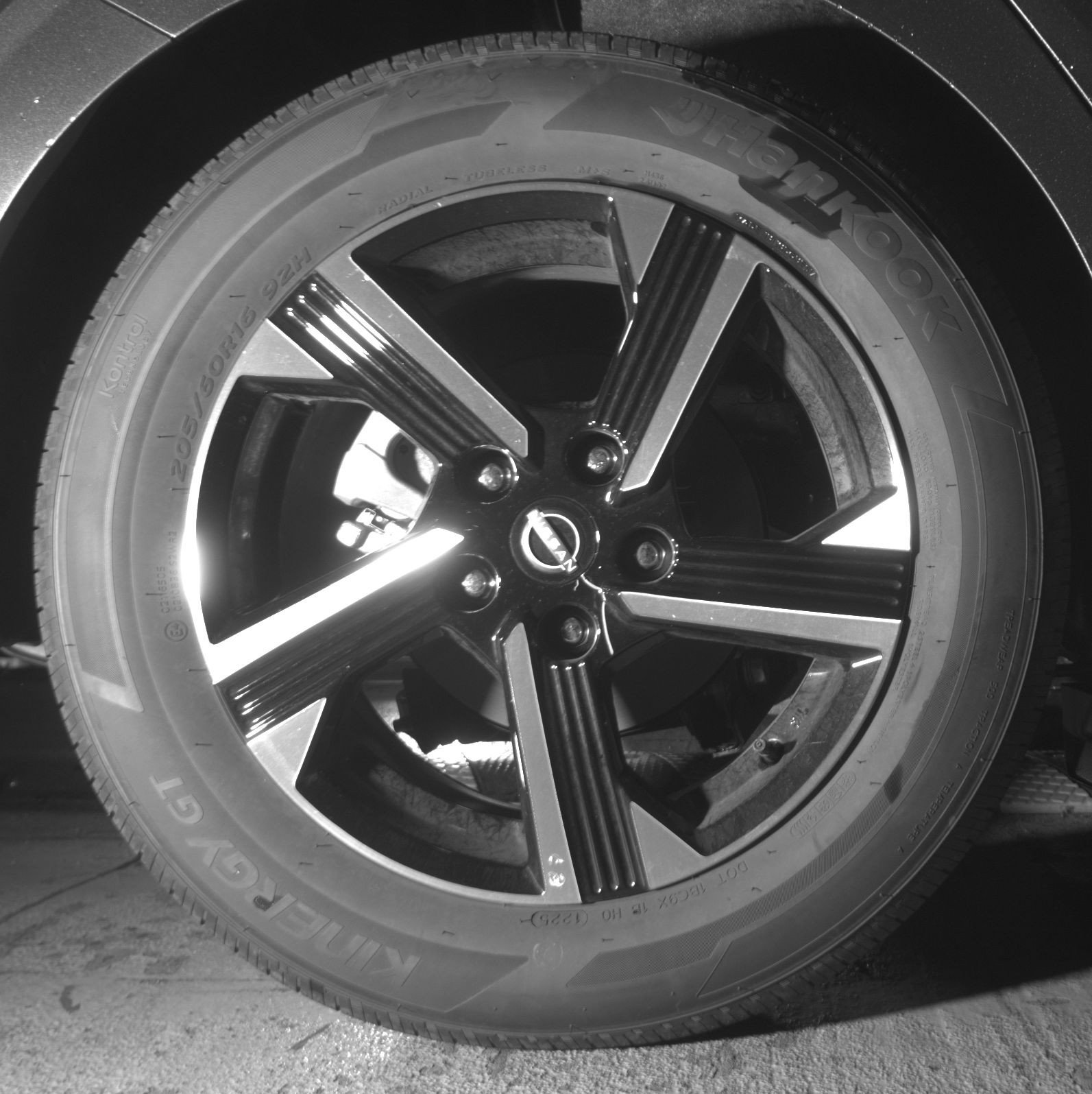 Used 2025 Nissan Sentra SV image 15