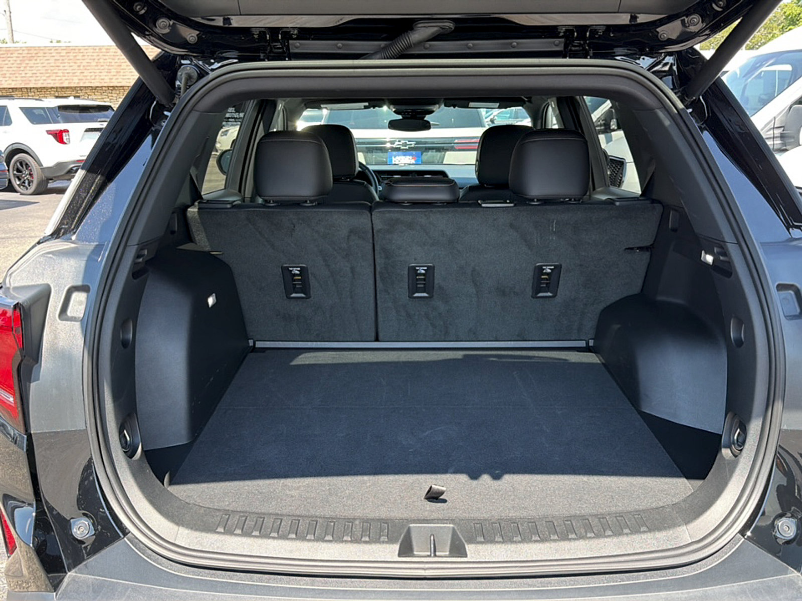 Used 2026 GMC Terrain Elevation w/ Elevation Premium Package AWD/4WD image 8