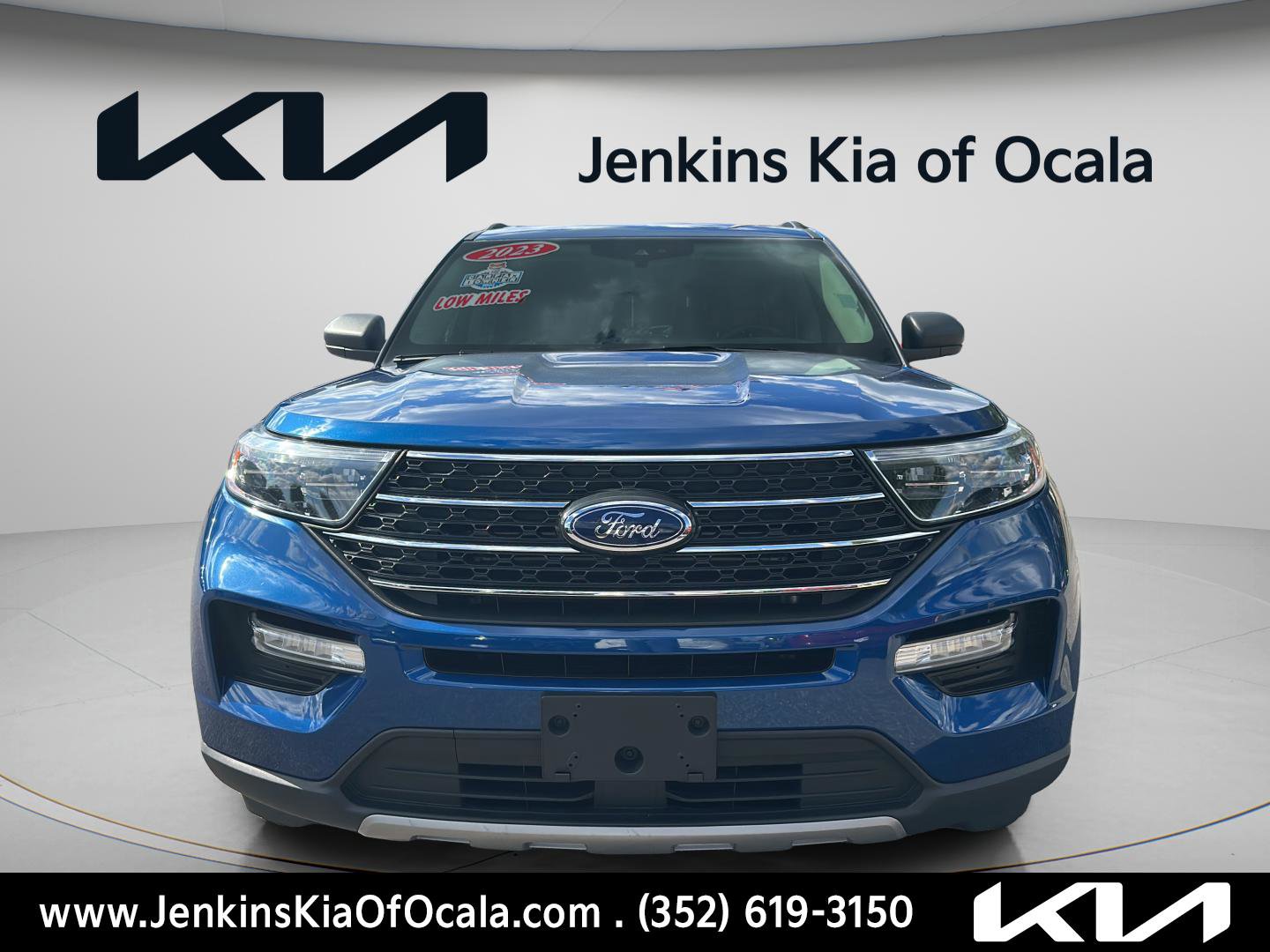 Used 2023 Ford Explorer XLT w/ Equipment Group 202A RWD image 8