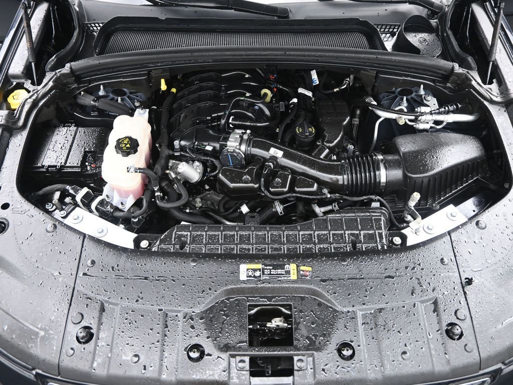 Used 2024 Jeep Grand Cherokee Limited w/ Luxury Tech Group II image 22