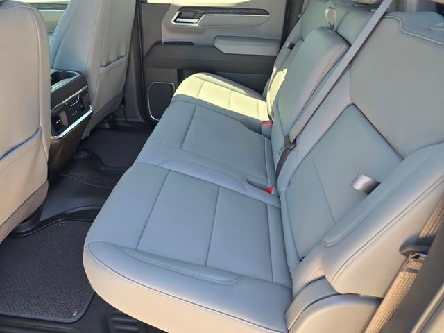 New 2026 GMC Sierra 1500 SLT image 9