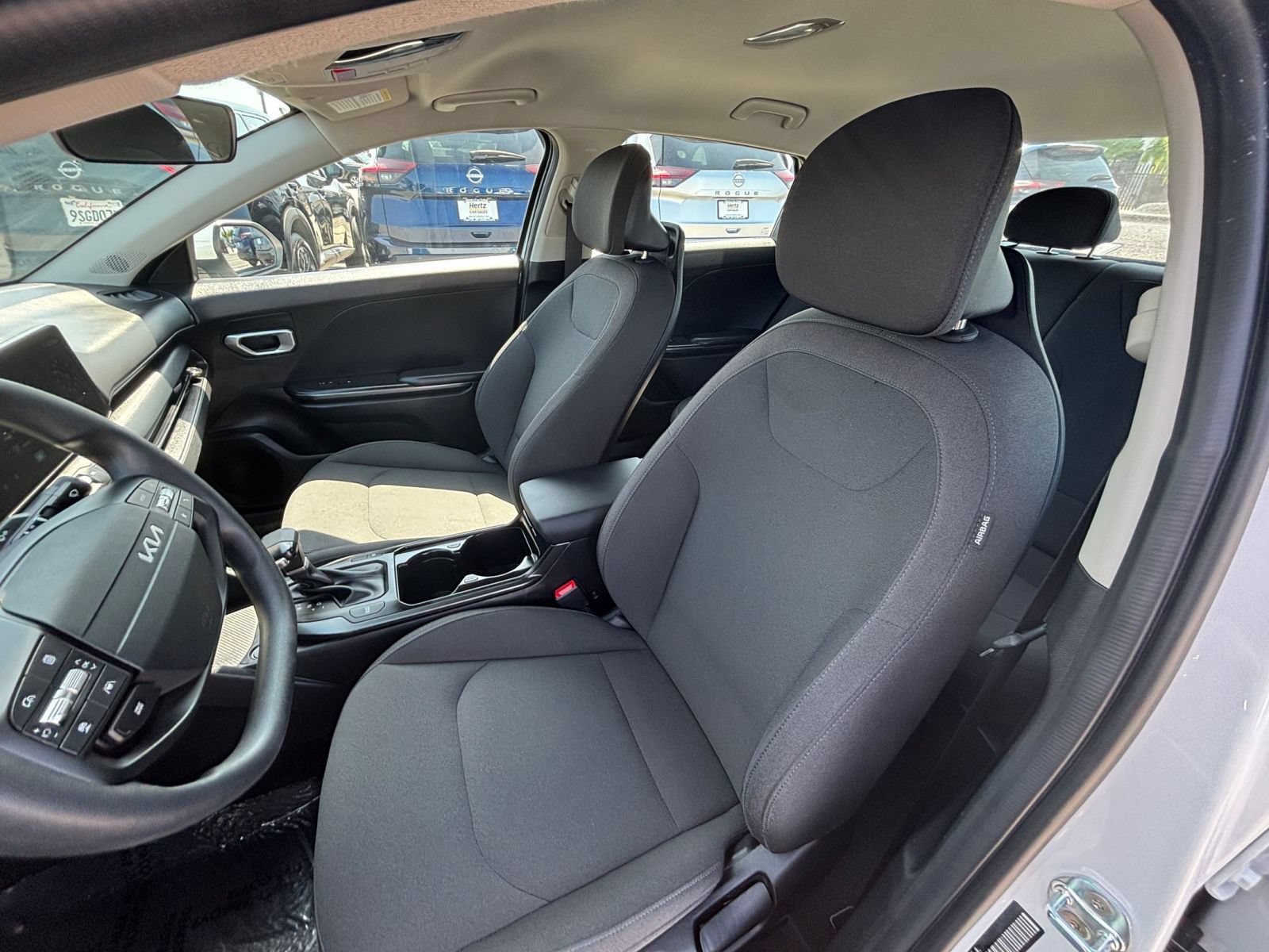 Used 2026 Kia K4 FWD image 38