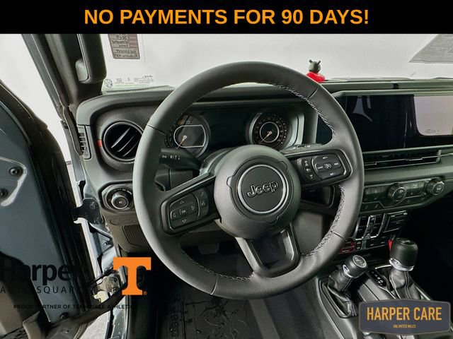 New 2025 Jeep Wrangler Unlimited Rubicon w/ Technology Group image 14