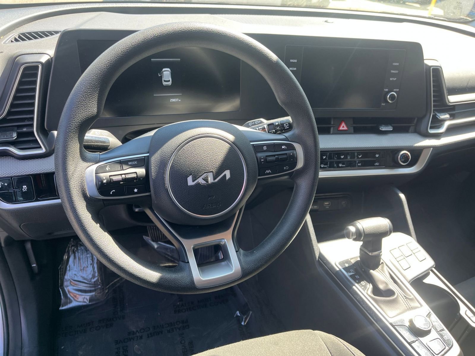 Used 2025 Kia Sportage LX image 27