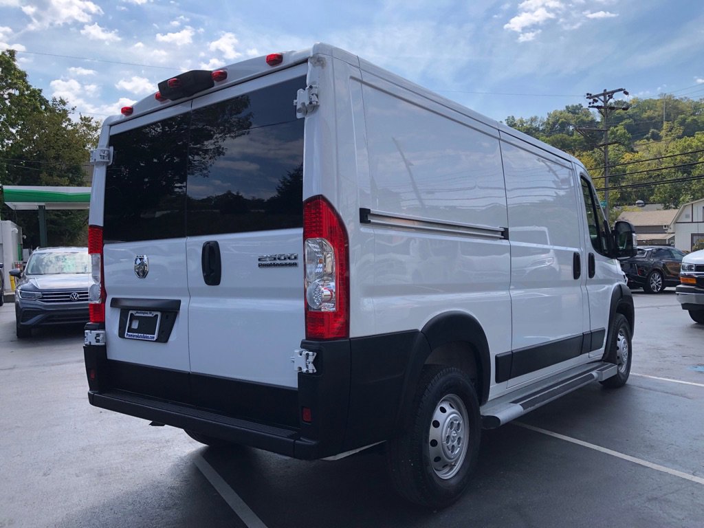 Used 2023 RAM ProMaster 2500 image 5