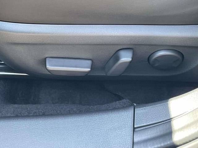 Used 2026 MAZDA MAZDA3 s FWD image 24