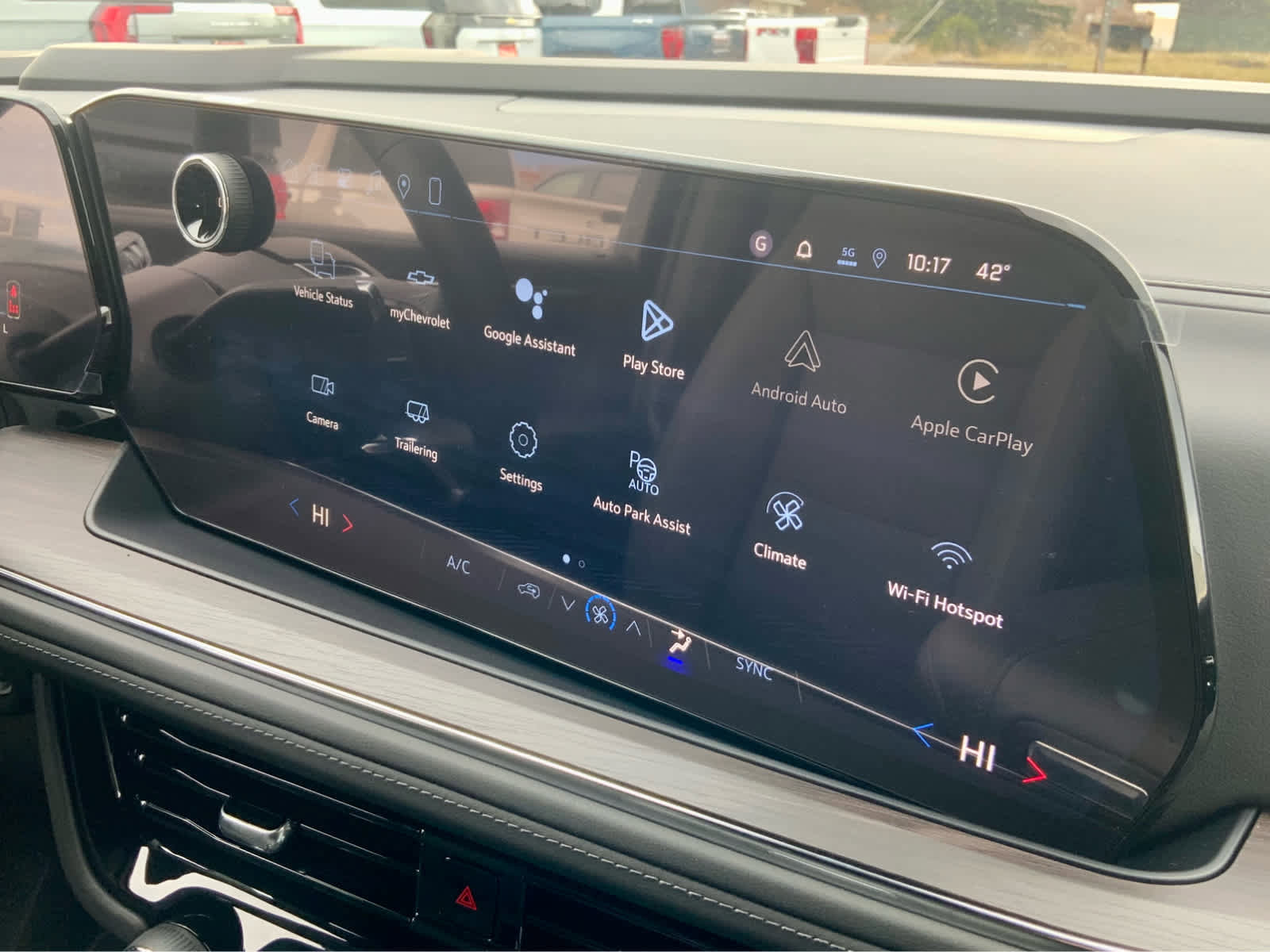 New 2026 Chevrolet Suburban LS AWD/4WD image 43