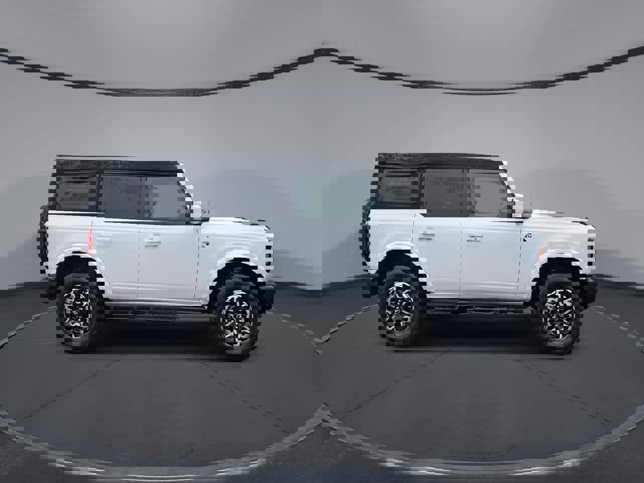 Certified 2024 Ford Bronco Outer Banks image 9