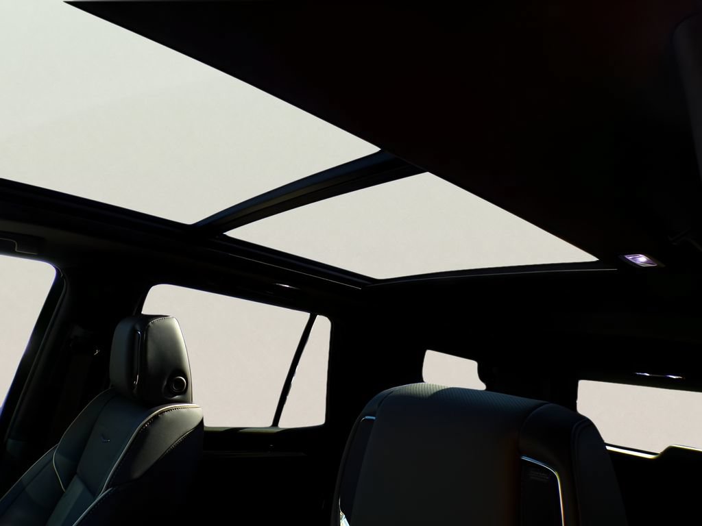 New 2026 Cadillac Escalade Luxury w/ Touring Package AWD/4WD image 8