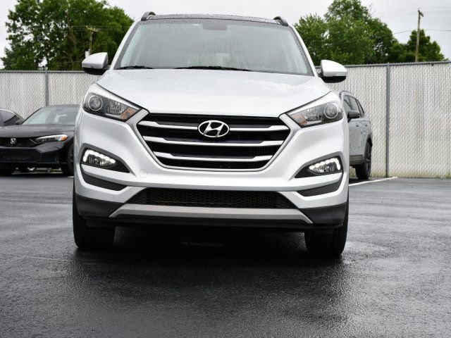 Used 2018 Hyundai Tucson Value AWD/4WD image 2