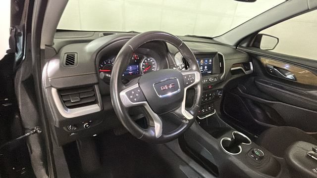 Used 2020 GMC Terrain SLE w/ Elevation Edition FWD image 13