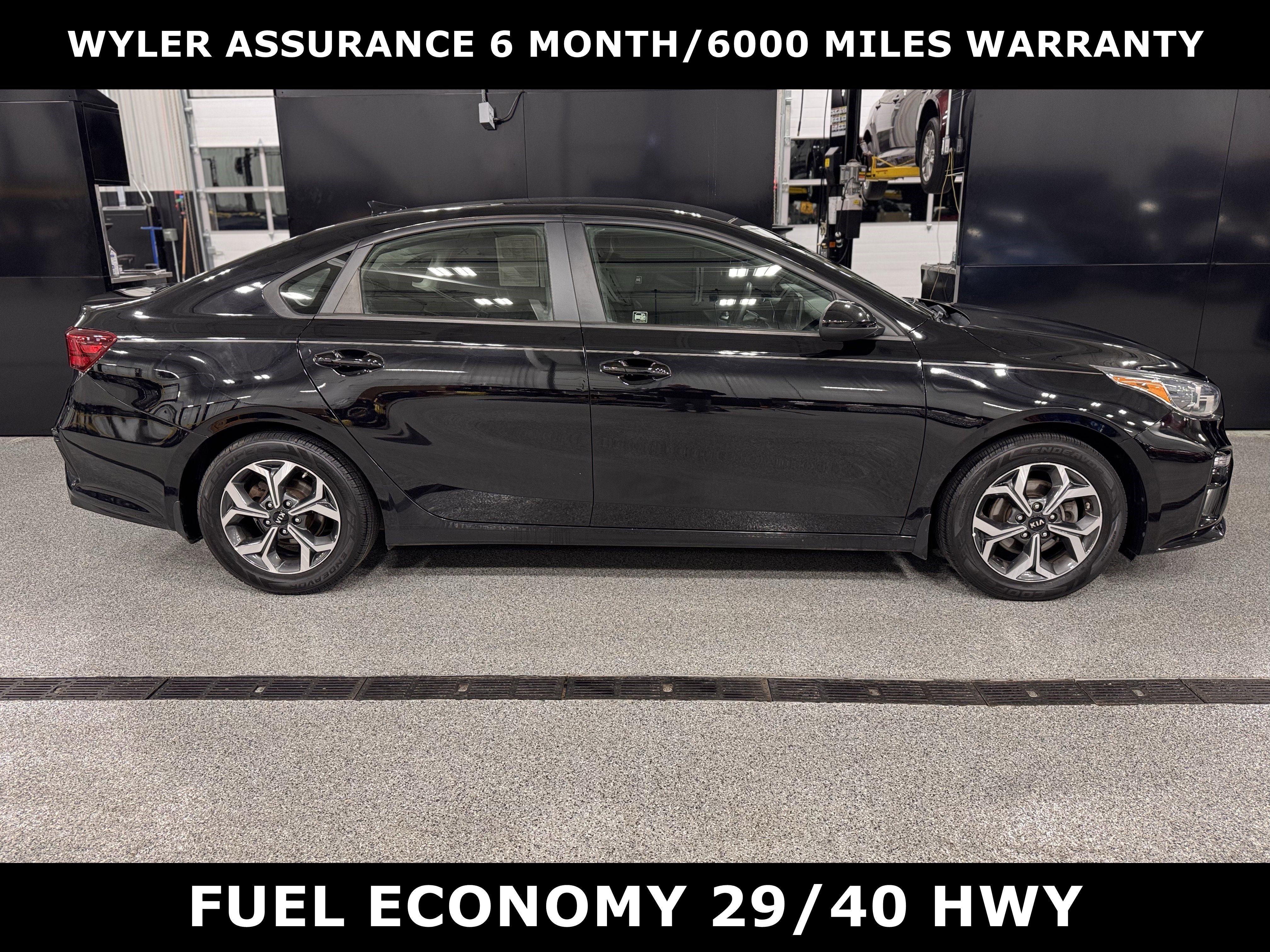 Used 2020 Kia Forte LXS image 2